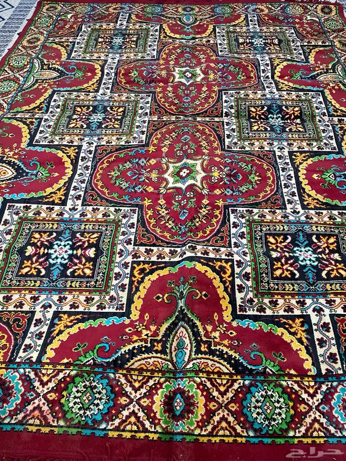 سجاد قديم جدا 0
