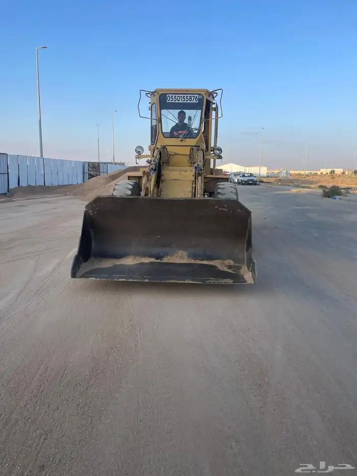 ايجار حفار 1