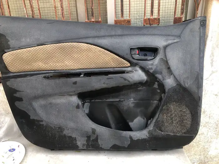 الديكور حق الباب السيارة  يارس يسار  امامي 0