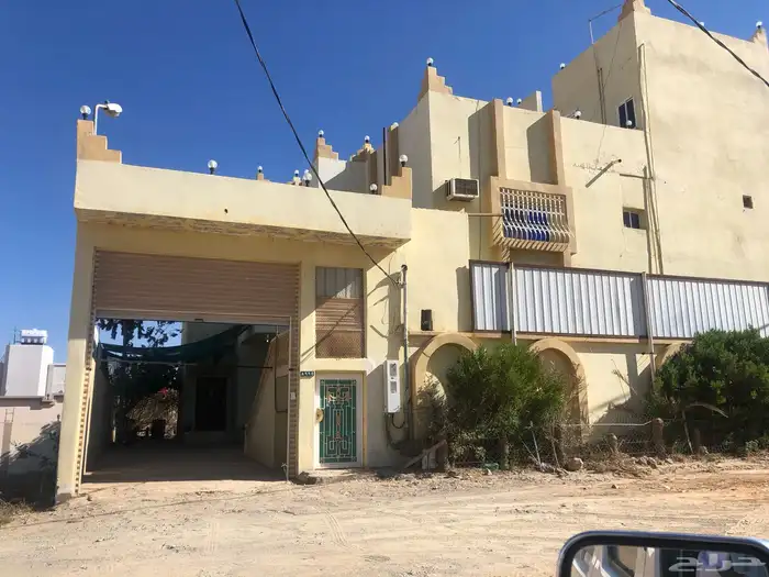 عماره فلا للايجار او للبيع وشقق الباحه حي جفن العقيق 1