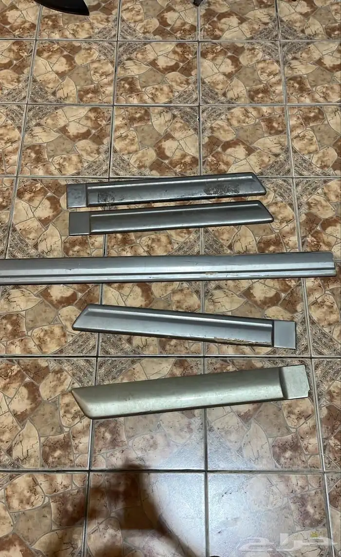 صواميل اصليه نيسان باترول فتك قطع 9