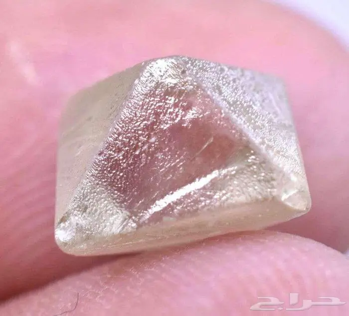 الماس الماسة بشهادة 1