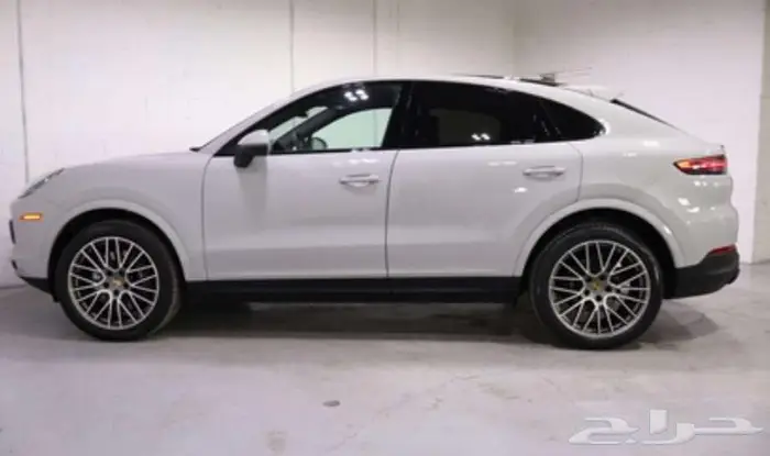 2023 Porsche Cayenne Platinum Edition Coupe AWD 4
