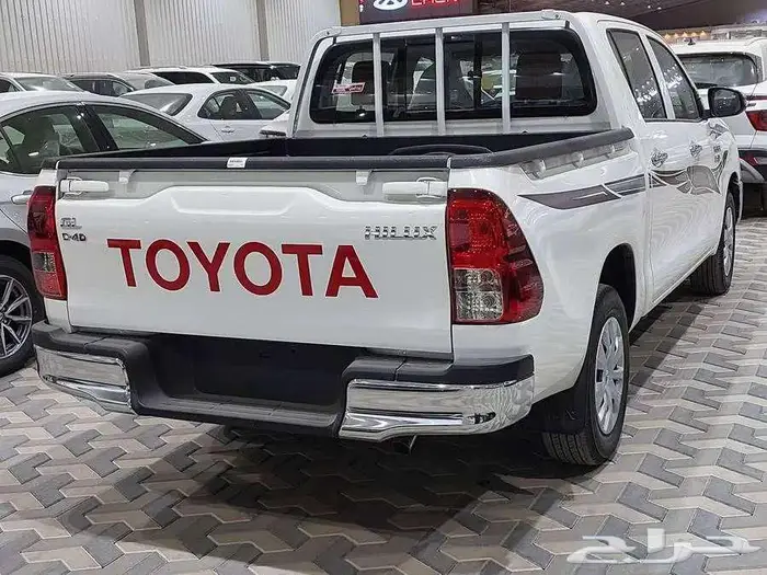 هايلوكس غمارتين GL ديزل 2025 كاش وبنك 9