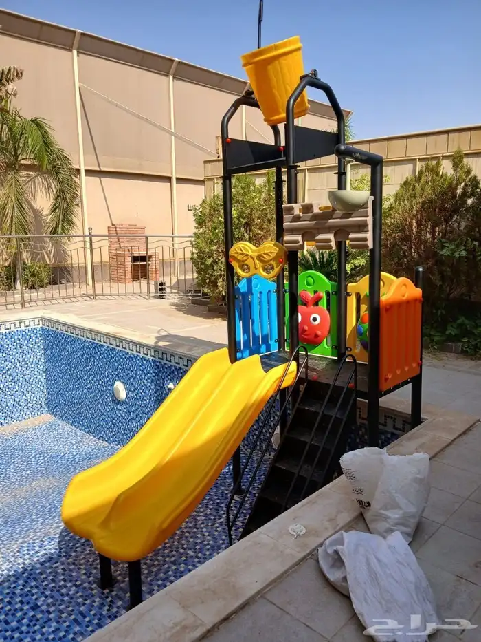 يوجد جميع الالعاب المائيه وألعاب حدائق 5