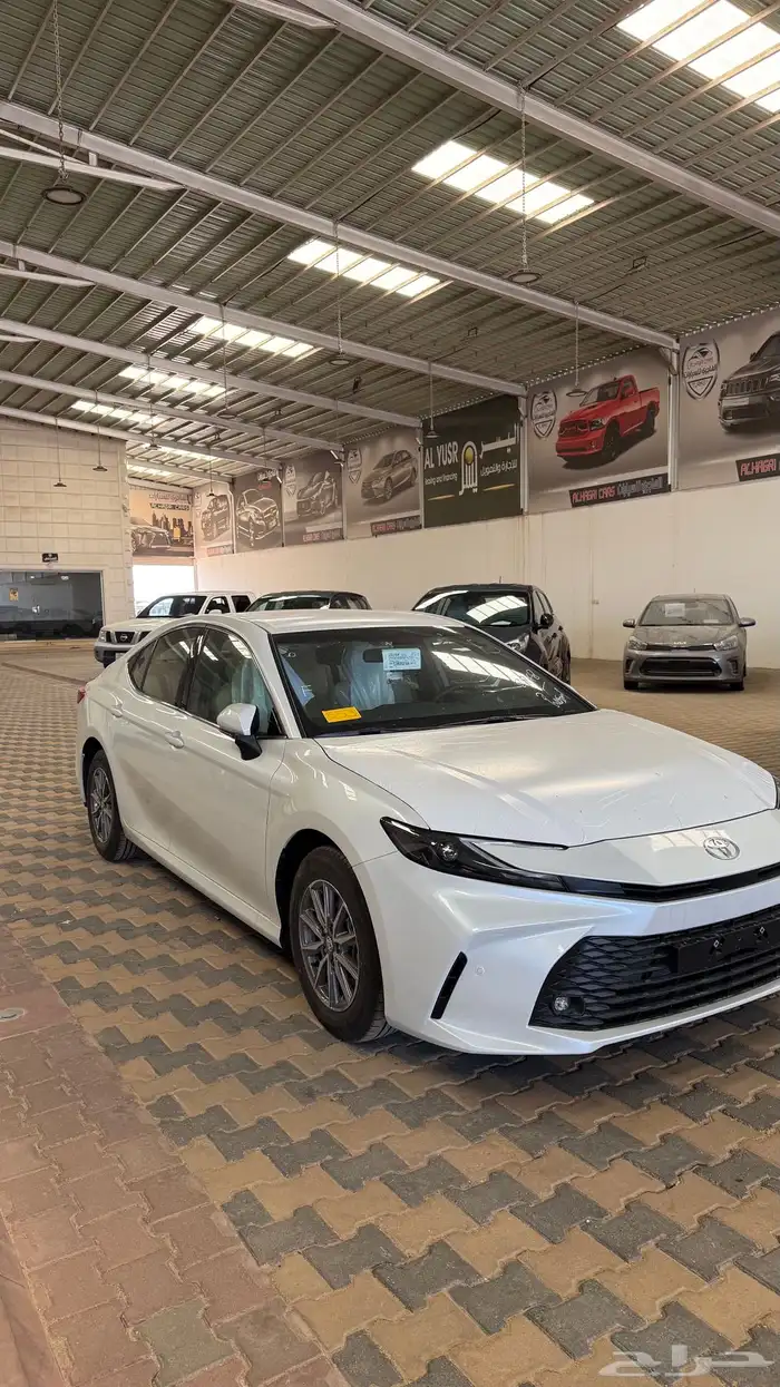 تويوتا كامري ستاندر E 2025 بقسط 1579 ريال فقط 2