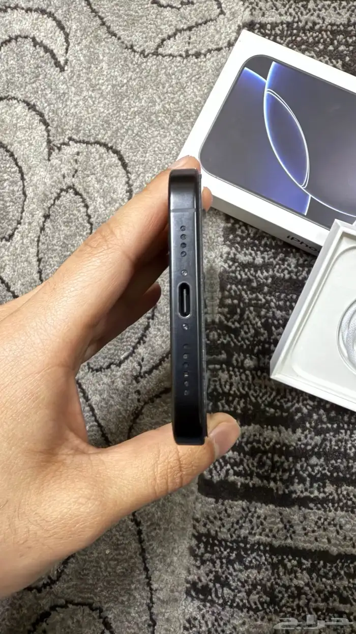 ايفون 16 برو ماكس  Black 256 GB 6