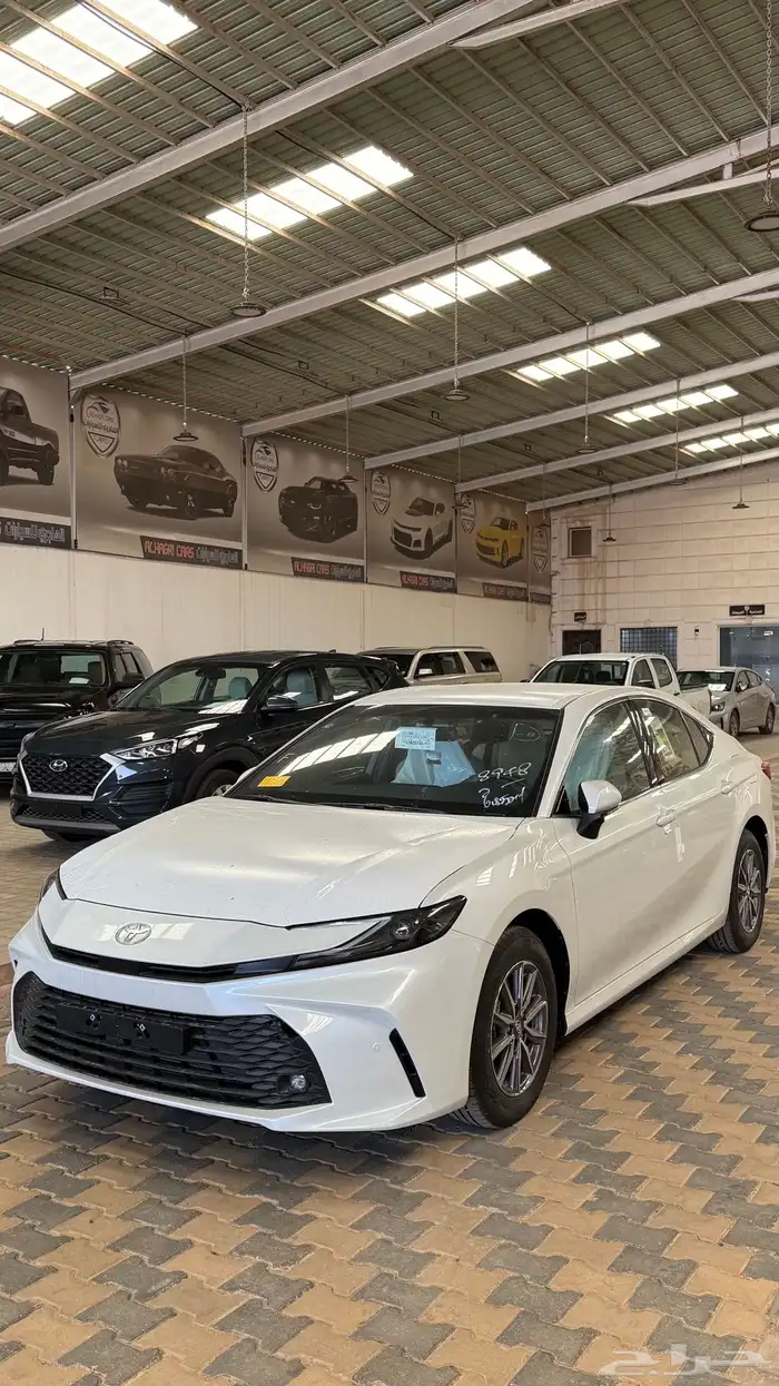 تويوتا كامري ستاندر E 2025 بقسط 1579 ريال فقط 0