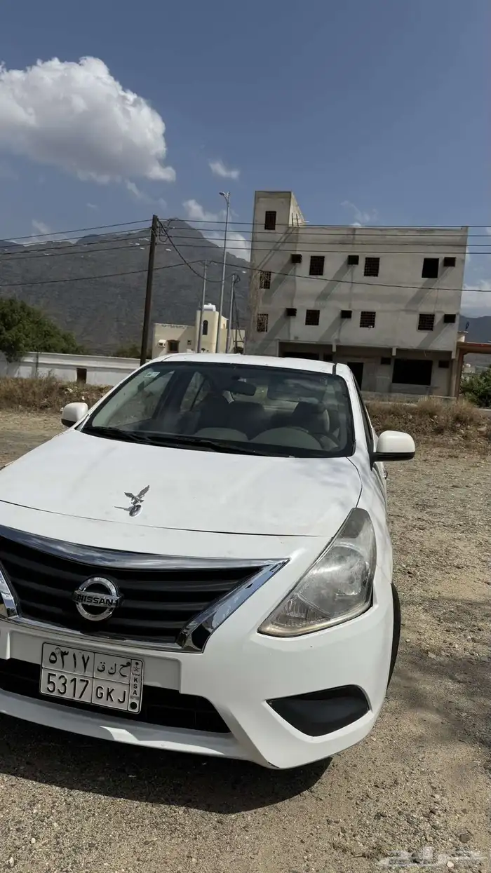 نيسان 0
