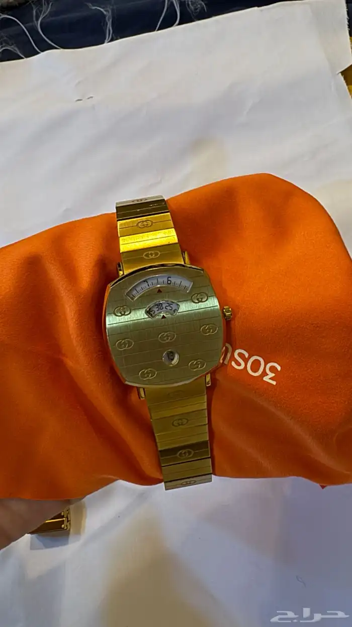ساعة قوتشي الميزان اصليه  GUCCI 1