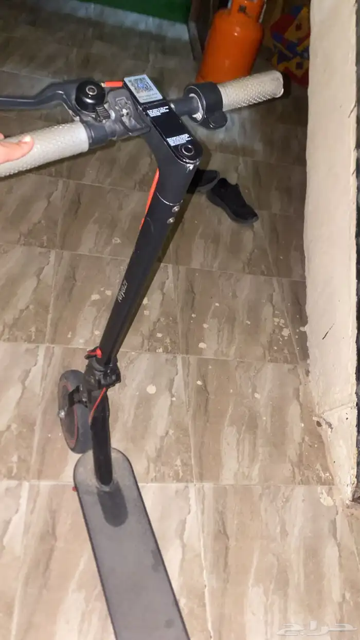 سكوتر كهربائي اصلي يمشي 70 و مثبت سرعه 3