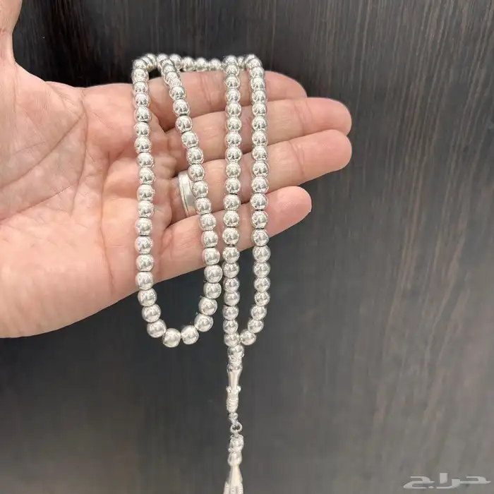 سبحة خرز مميزة كريستال لون فضي مميز 2