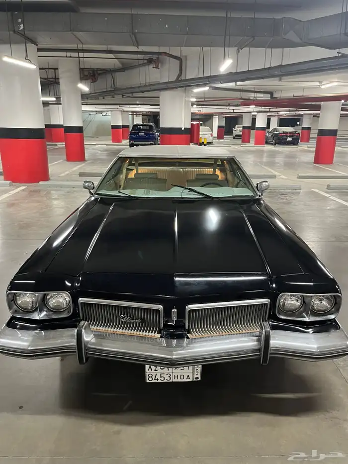 سيارات كلاسيك تأجير وليوم التاسيس 6