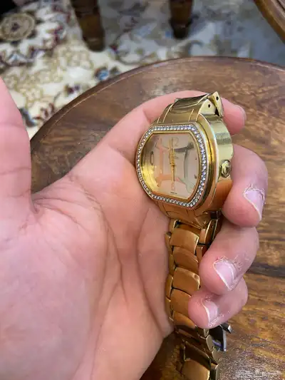 ساعه سويسريه للبيع 3