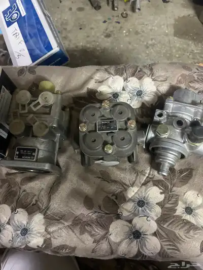 قطع غيار شاحنات للبيع جمله فرصه لأصحاب محلات قطع الغيار 8