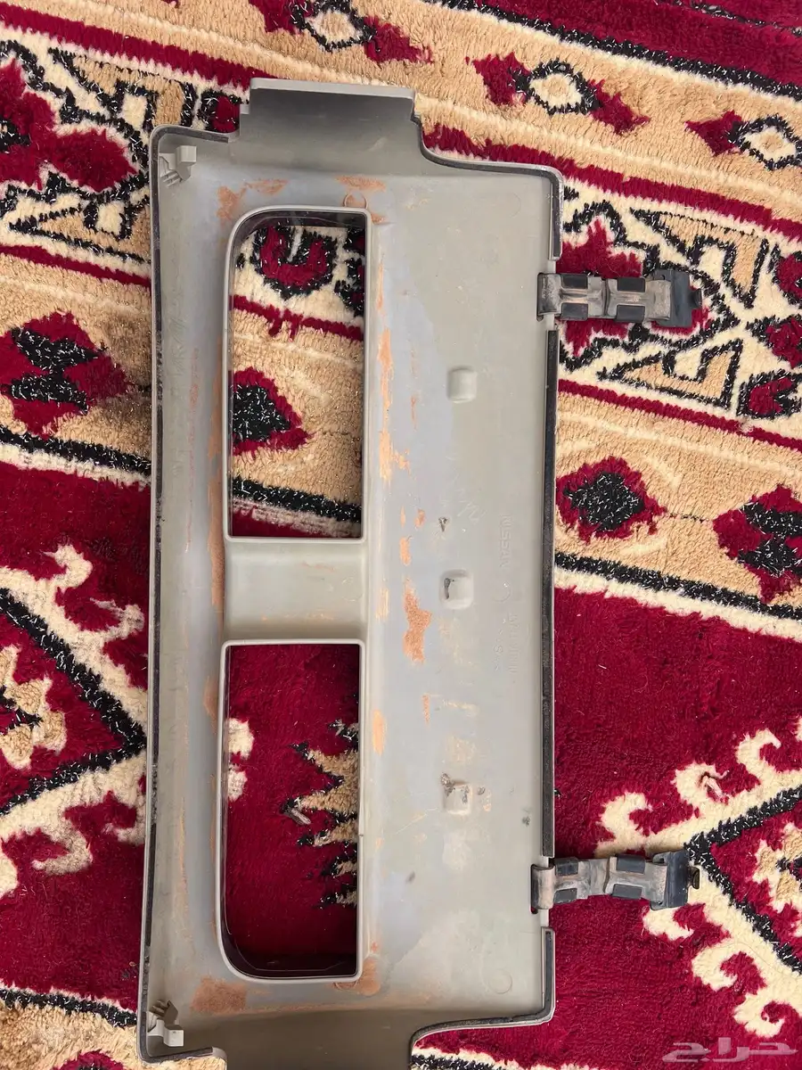 غطاء ونش جيب نيسان فتك 1
