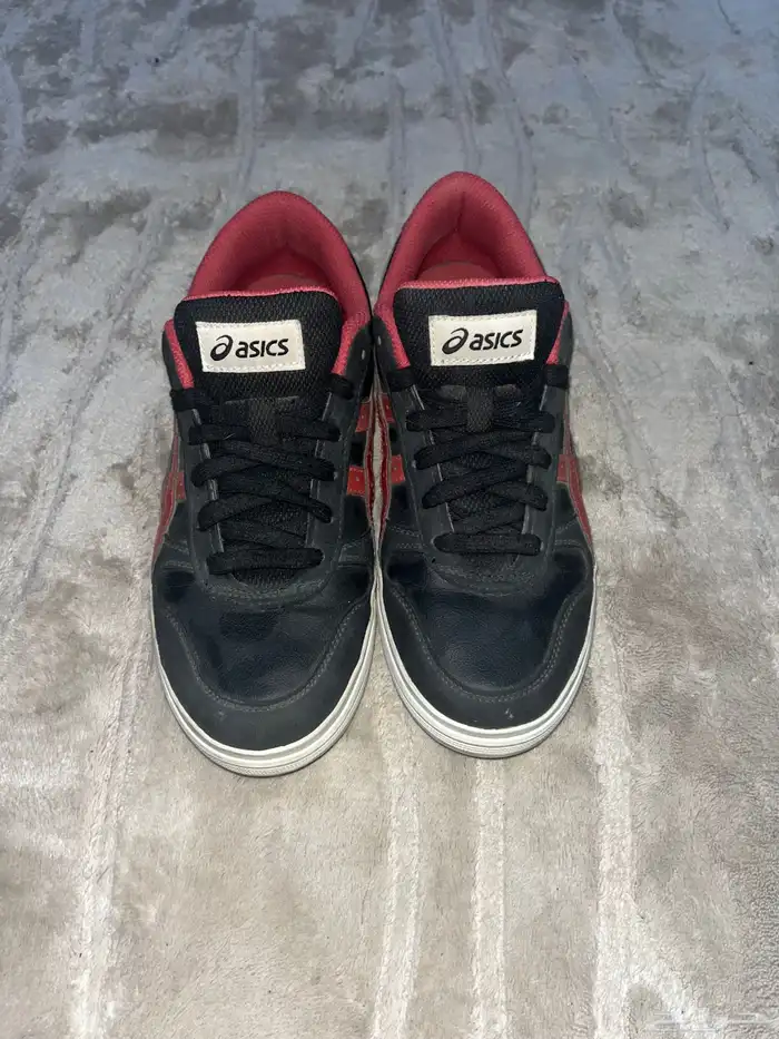 جزمة ASICS للبيع 0