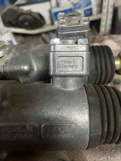 قطع غيار شاحنات للبيع جمله فرصه لأصحاب محلات قطع الغيار 15