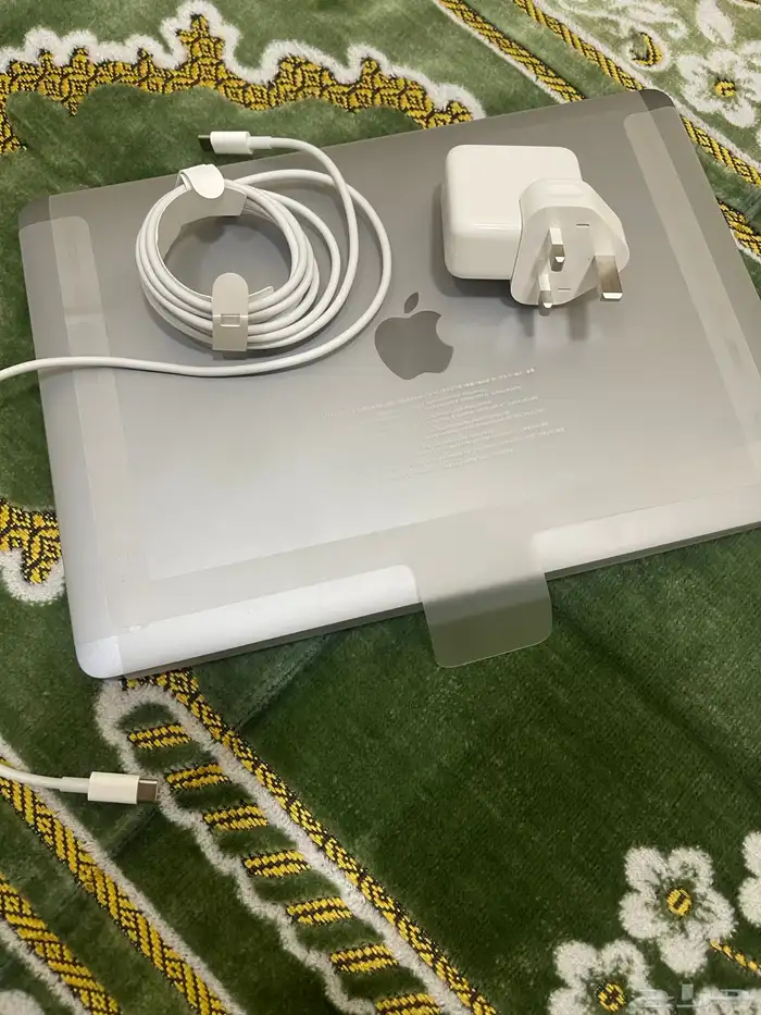 ماك بوك 2