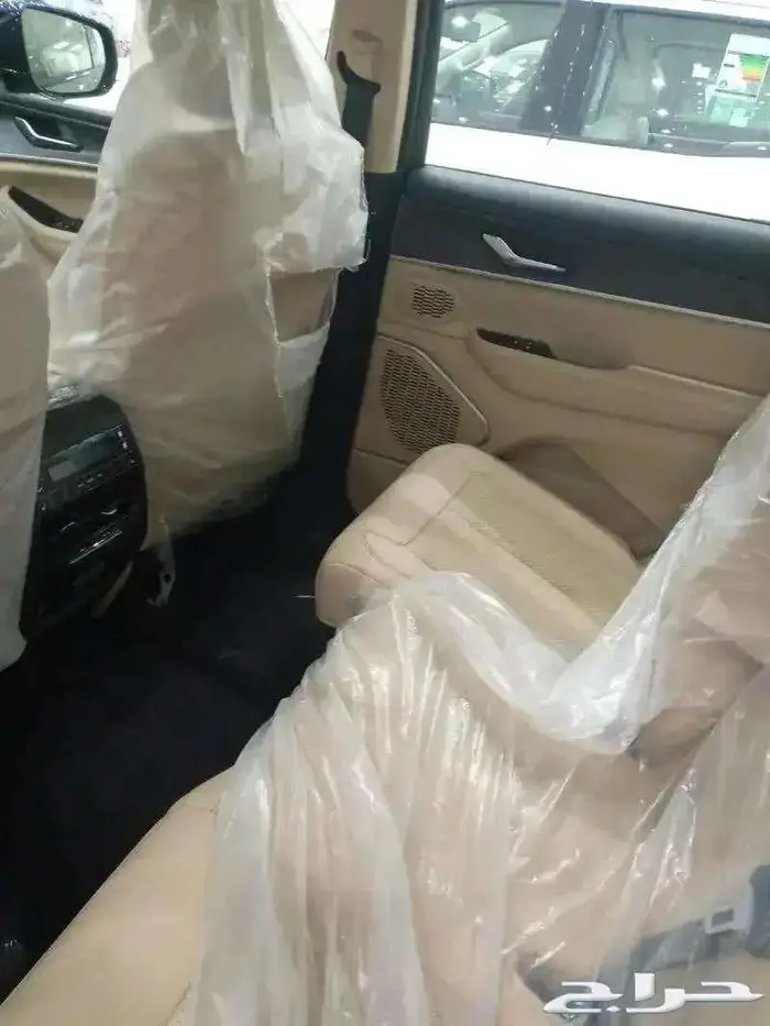 جيب جراند شيروكي ليمتد 7 راكب موديل 2023 9