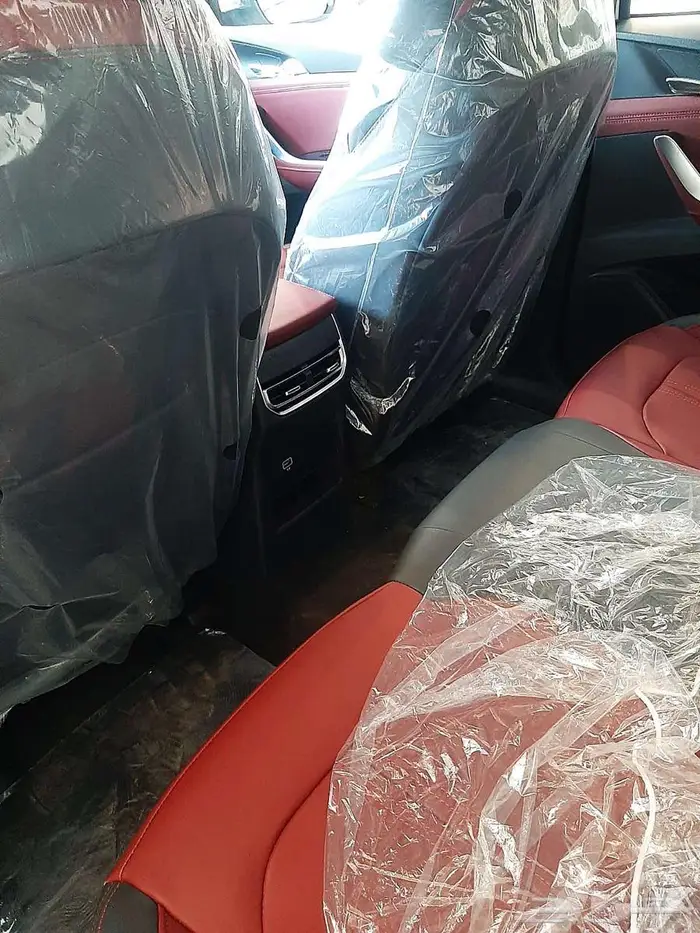 عرض خاص 94000ماكسوسT90 Executive Luxury غمارتين ديزل 2023 فل 19