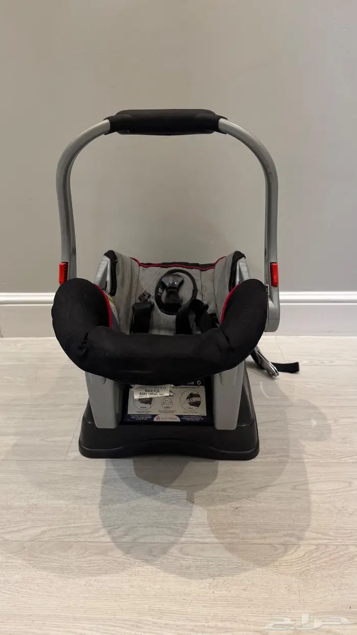 مقعد سيارة للأطفال 2