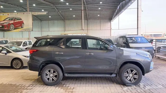 تويوتا فورتشنر GX2 4 4 ديزل 2025 2