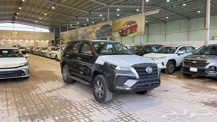 تويوتا فورتشنر GX2 4 4 ديزل 2025 1