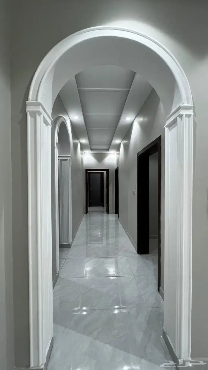 شقة 6 غرف المساحة 263 متر 5