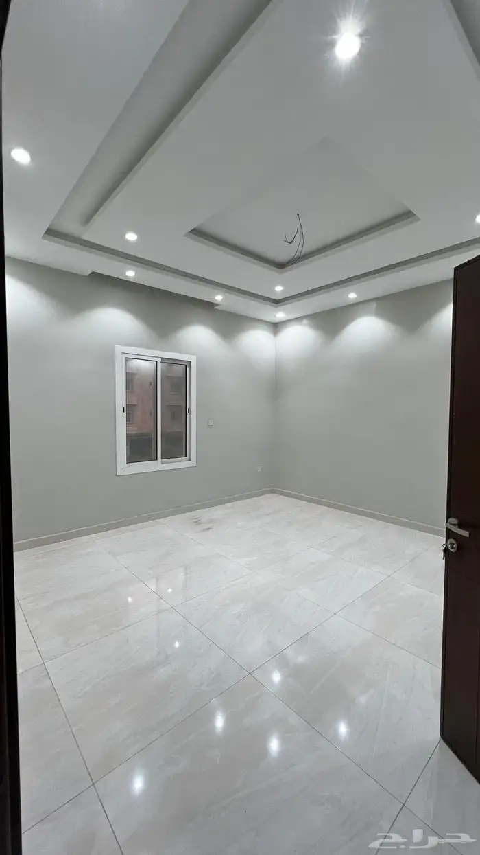 شقة 6 غرف المساحة 263 متر 15