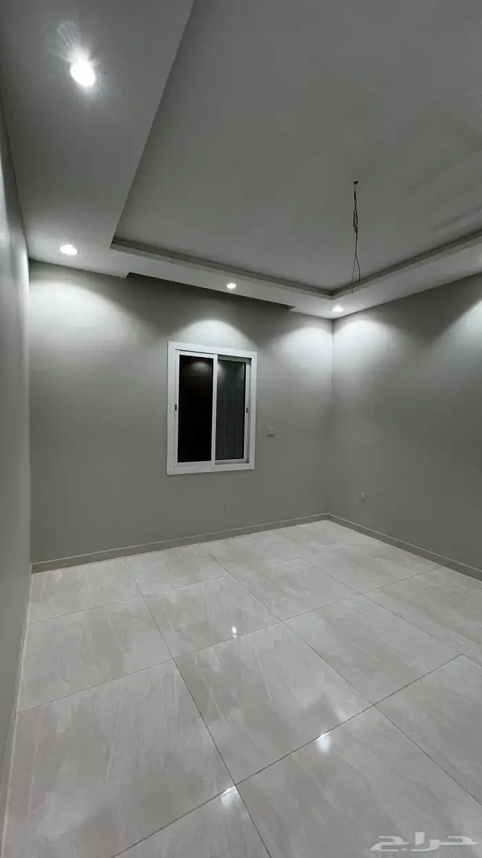 شقة 6 غرف المساحة 263 متر 10