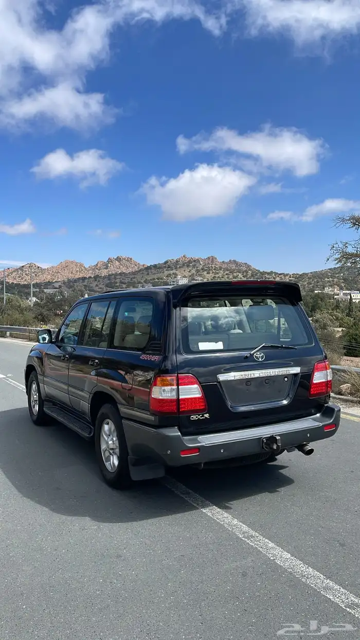 جيب لاندكروزر 2007 GXR بلد 4