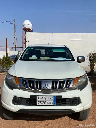 مستبيشي 2018 دبل L200 ديزل ممشى 300 الف 5