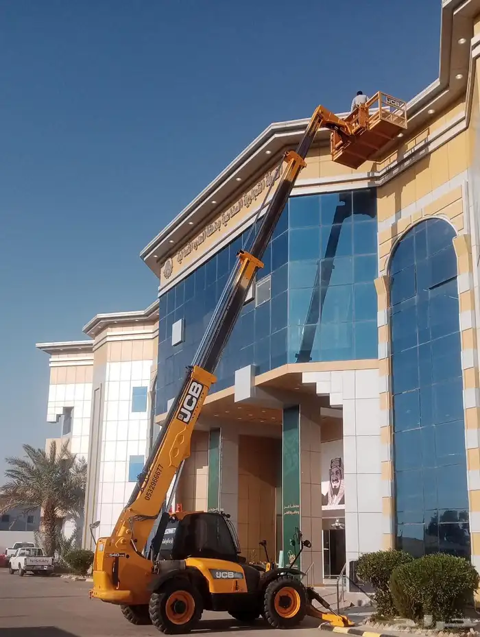 تنظيف وتلميع زجاج وكلادنج 2