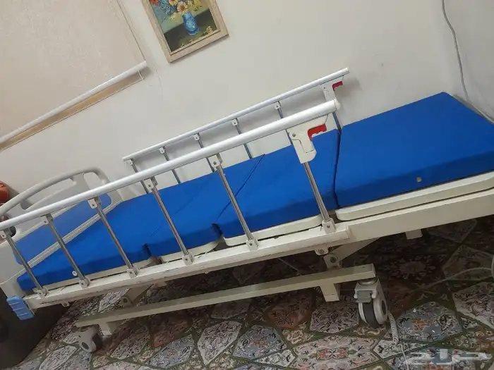 سرير طبي 0