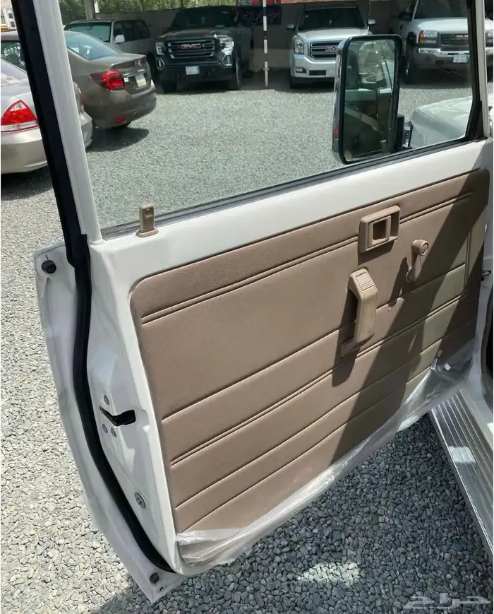 ربع 2004 ابيض 10