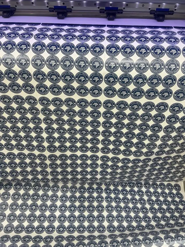 طباعه اكواب وأكياس وورق زبده بأسعار تنافسيه 4