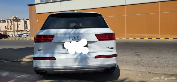 أودي Q7 2019 اللون ابيض 6