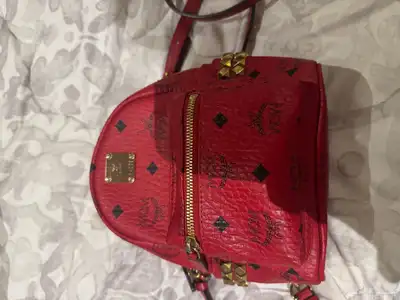 شنط اصليه ماركات للبيع 4