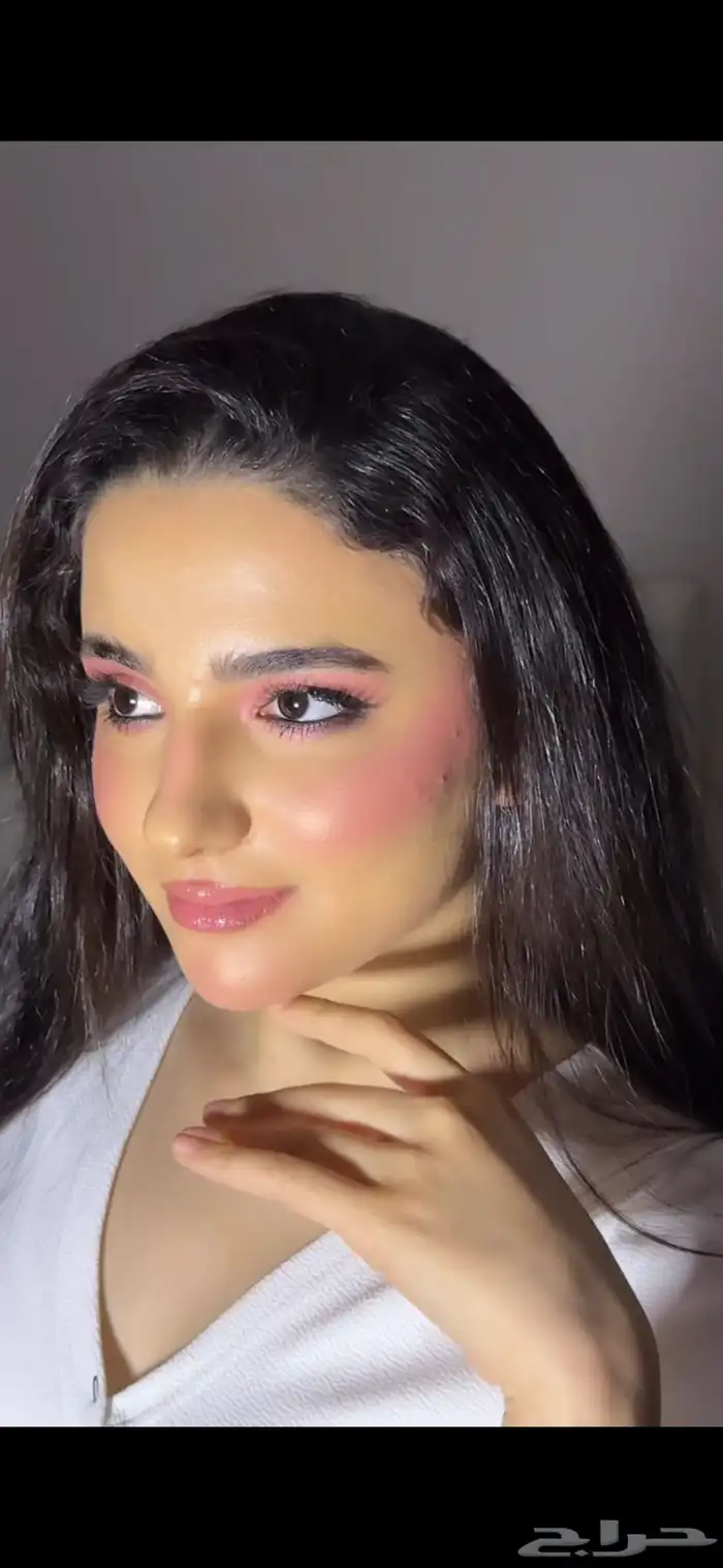 ميكب ارتست 200ريال وأجيك للبيت 1