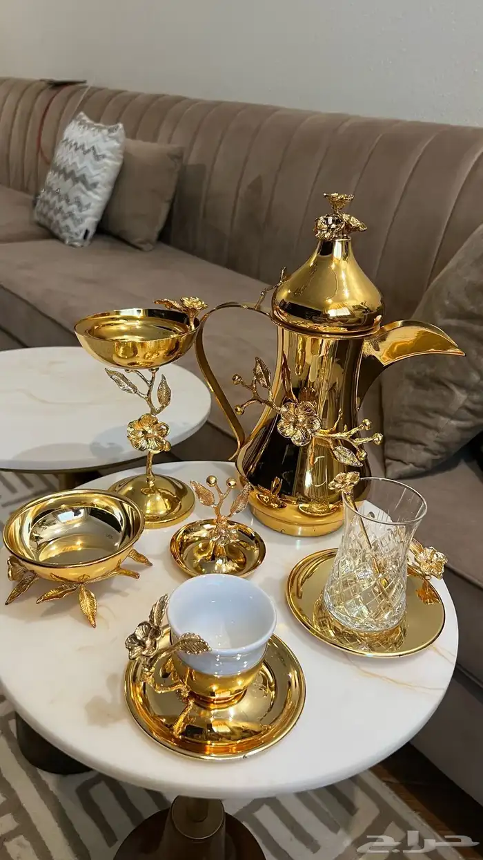 أطقم قهوة وشاهي 0