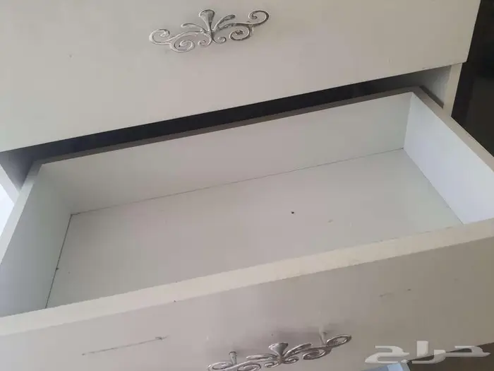 كمودينات وبترينات وتسريحه افضل موديل ودروج ايكيا 8