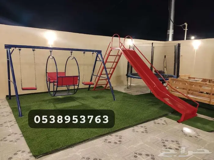 جلسات حديدية مع المراجيح والزحليقة 15