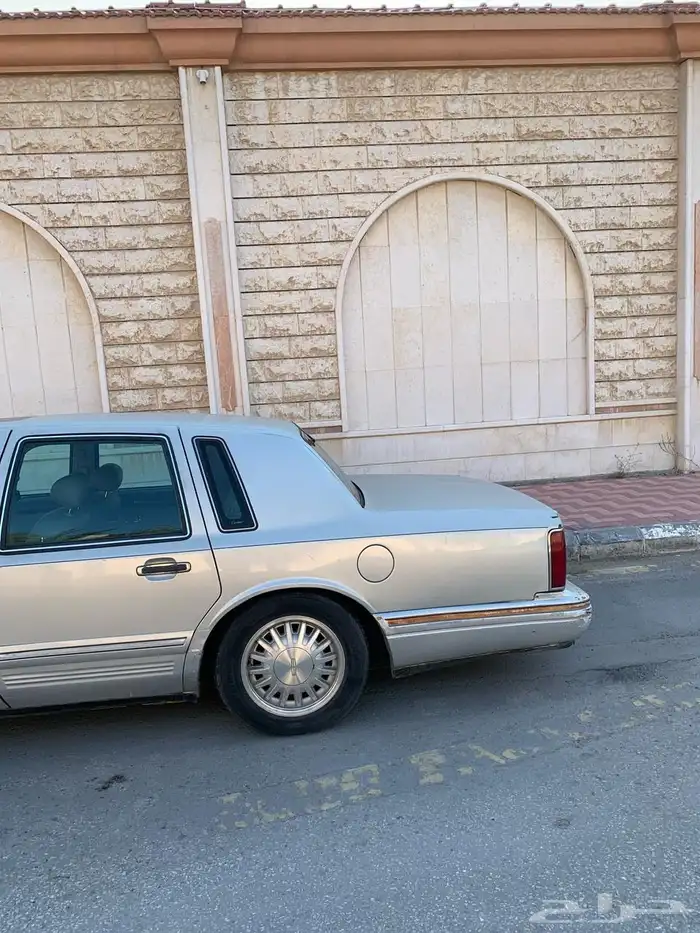للبيع قطع تشليح لينكون تونكار97 0