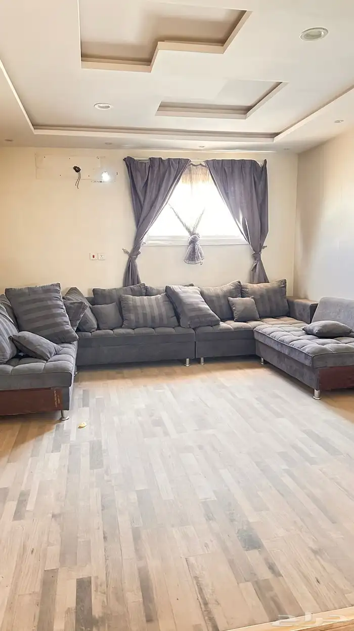 اثاث متنوع للبيع مزاد 11