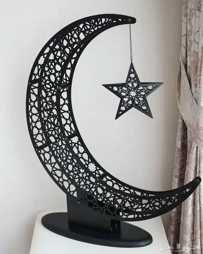 تصميم وتنفيذ استاندات رمضان الأكريليك 24