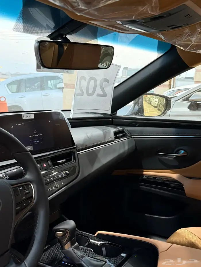 لكزس ES250 بنزين 2025 باللون الابيض سعودي وأرد آلوكيل 27