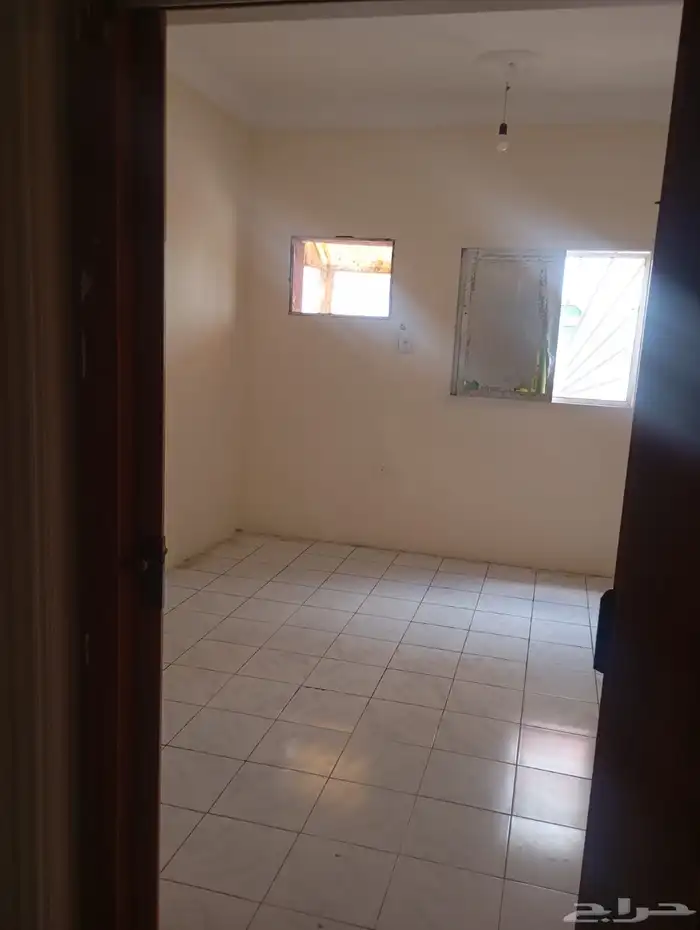 شقة للإيجار ( حي البوادي ) 4