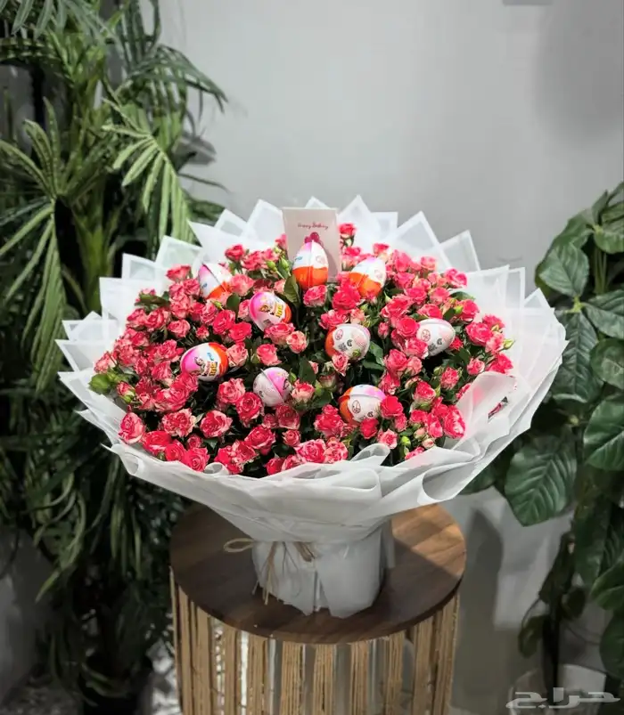 مندوب هدايا جدة تنسيق باقات ورد وهدايا وتوصيلها داخل جدة 12