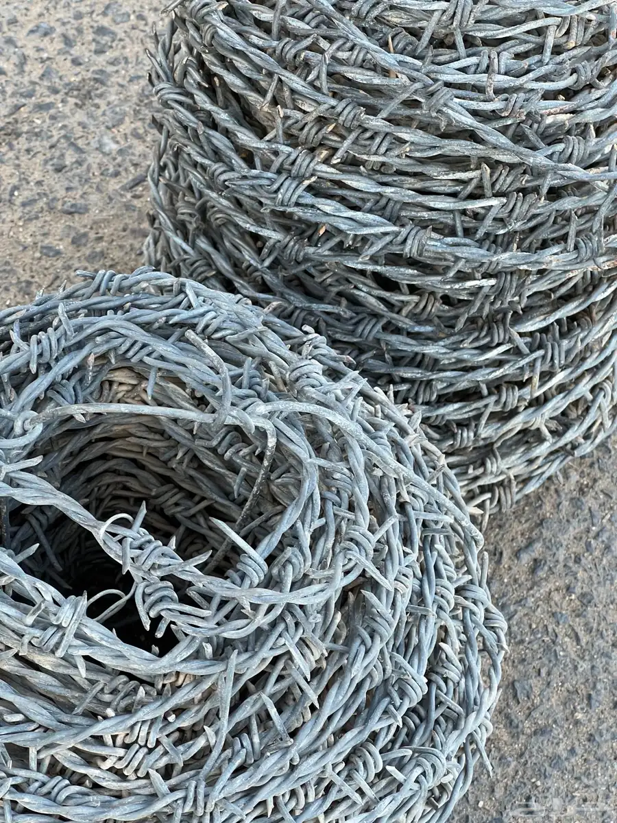 شبوك أسلاك شائكة 1